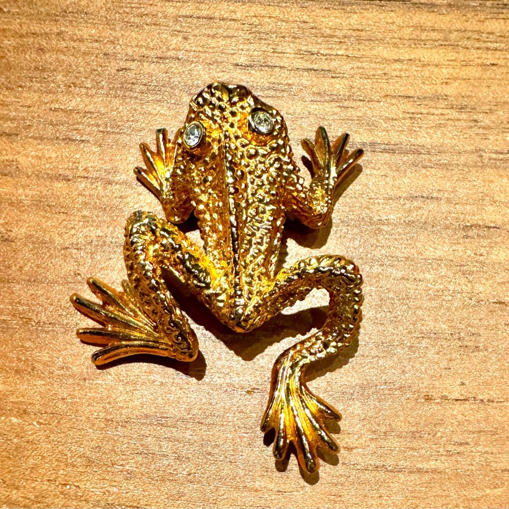 St. John Gold Frog Brooch with Naturalistic Texture and Crystal Eyes